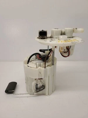 17-20 HYUNDAI ELANTRA Fuel Pump Assembly Tank Mounted Sedan 2.0L 31110F3500 - Image 1 of 4