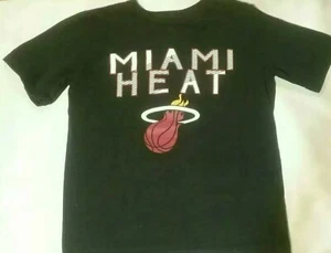 Miami Heat Medium 8-10 Kurzarm T-Shirt NBA - Bild 1 von 8