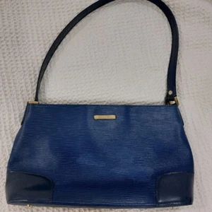 Boots 'N Bags Women's Blue Leather Shoulder Bag Size Small - Picture 1 of 12