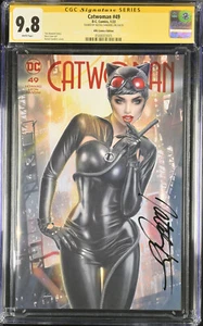 Catwoman #49 Natali Sanders Variant CGC 9.8 - Signed w/COA - Bild 1 von 3