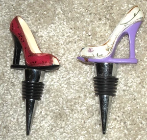 Juego de dos tapones para botellas de vino zapatos de tacón alto usados resina cromo sin marca S - Imagen 1 de 3