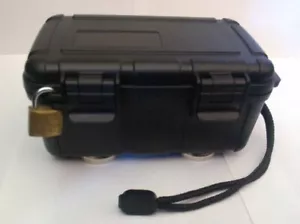 XL Magnetic Stash Box Hidden Safe Container Safe Car Waterproof - Picture 1 of 5
