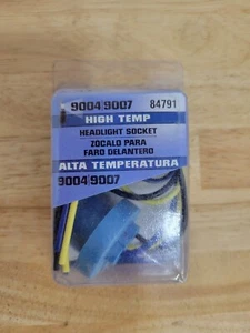 Enchufes de bombilla de faro de alta temperatura Dorman 84791 para bombilla 9004 / 9007 - Paquete de 2 - Imagen 1 de 3