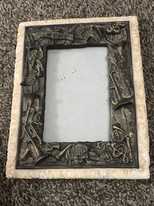 Band Music Note Choir Sound Teacher Trumpet Violin Marbles Saxophone Frame #BX37 - Picture 1 of 4