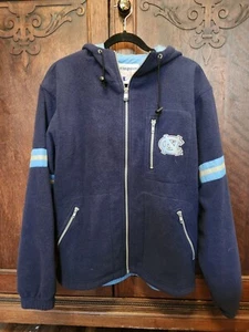 Chaqueta vintage Champion North Carolina tacones alquitranados con capucha polar cremallera completa para hombre pequeña - Imagen 1 de 9
