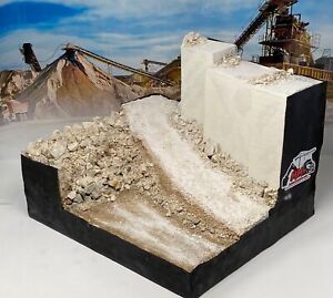 Diorama mini Base cava di marmo - 1/50 - 1/43 - (mezzi non inclusi)