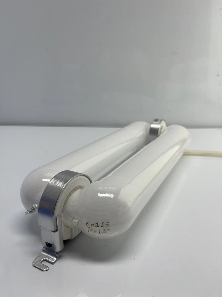 🔌 Bombilla de inducción SYLVANIA ICE150/835 150W - Nueva en caja 💡 Foto 1 de 3