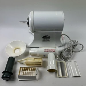 The Champion World’s Finest Juicer Model G5-PG-710 Heavy Duty Tested Working - Picture 1 of 20