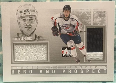 Camiseta deportiva Mario Lemieux Taylor Hall 2009-10 In The Game Heroes & Prospects reliquias Foto 1 de 2