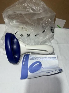 Tupperware *NEW* CAN OPENER BLUE & WHITE NOS REDUCE SHARP EDGES EASY TURN HANDLE - Picture 1 of 16