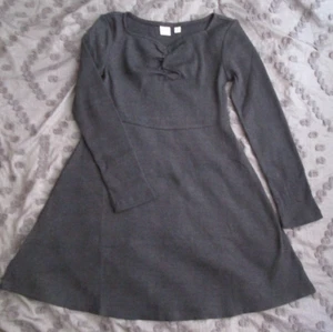GAP KIDS Girls Ribbed Long Sleeve Sweetheart Dress-Charcoal Gray-Size M (8) - Picture 1 of 7