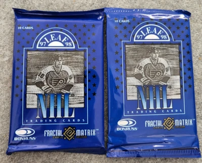 1997-98 Hoja Matriz Fractal Hockey (2) 10 Paquetes de Cartas por Lote - Ver Lista de Ver Foto 1 de 2