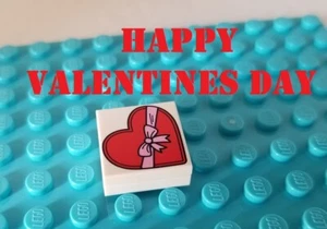 LEGO Minifigure Valentines Box Heart Candy with Ribbon Bow Gift PRINTED 2x2 Tile - Picture 1 of 1