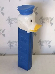 PEZ - Disney Series - Vintage Donald "D" - Blue 3.9 Austria NO Feet - loose a - Picture 1 of 1