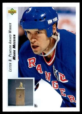 1992 Upper Deck #432 Mark Messier - New York Rangers - HOF - Image 1 of 2