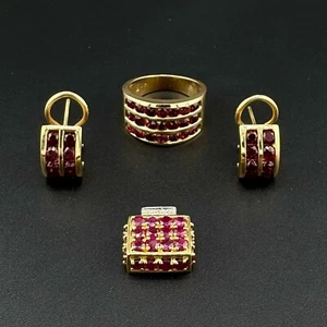 7.5CTW ROUND RUBY RING / EARRINGS / PENDANT SET - 14K YELLOW GOLD - Picture 1 of 23