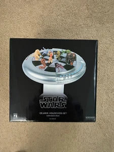 Star Wars - Dejarik Holochess Set Accessory - 1/6th Scale - Sideshow - Picture 1 of 3