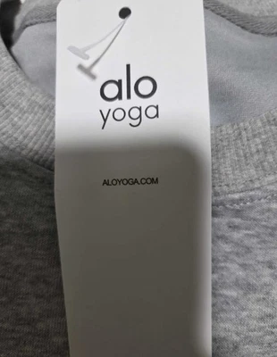 Alo Pullover Hoodie Medium - Image 1 of 2
