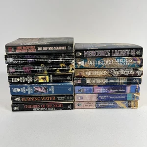 Mercedes Lackey BOOK LOT of 14 Valdemar Arrows Oath Elven Magics PAPERBACK - Bild 1 von 7