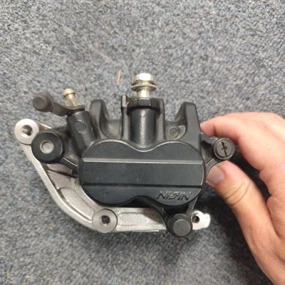 Front brake caliper pads bracket Speedmaster Triumph 2011 12 #N7 - Изображение 1 из 4