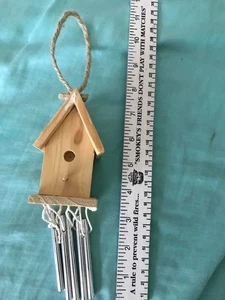 Mini Vogelhaus mit Windspiel - Bild 1 von 2