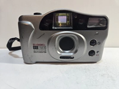 Bell & Howell BF 905 Big Finder Auto Focus Red Eye Reduction 35mm Camera - Image 1 of 4