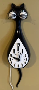 Vintage 50's Spartus Black Cat Wall Clock Eyes Blink Time & Tail Work Classic - Picture 1 of 17
