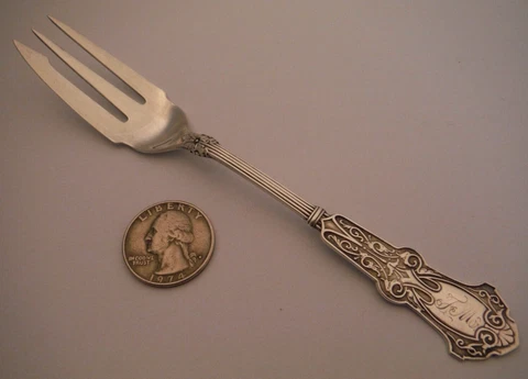 Whiting ALHAMBRA Sterling Silver 6.25" Pickle Serving Fork c.1880 VICTORIAN NICE Cover