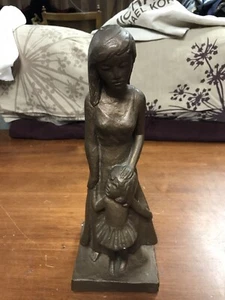 LEONARDO ART WORKS INC. 1967 Figurine Sculpture Mother w/ Daughter 12” Vintage - Picture 1 of 12
