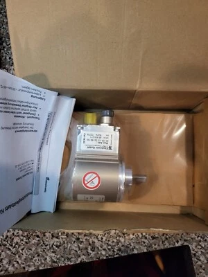 DYNAPAR INCREMENTAL HR6250500064F ENCODER, SER. 1706851 - Image 1 of 4