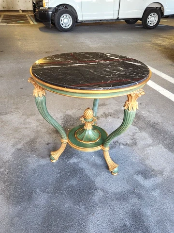 STUNNING PAINTED AND GILT HAND CARVED ITALIAN CENTER TABLE WITH BLACK MARBLE TOP Cover