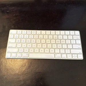 Apple Magic Keyboard White/Silver - Zdjęcie 1 z 18