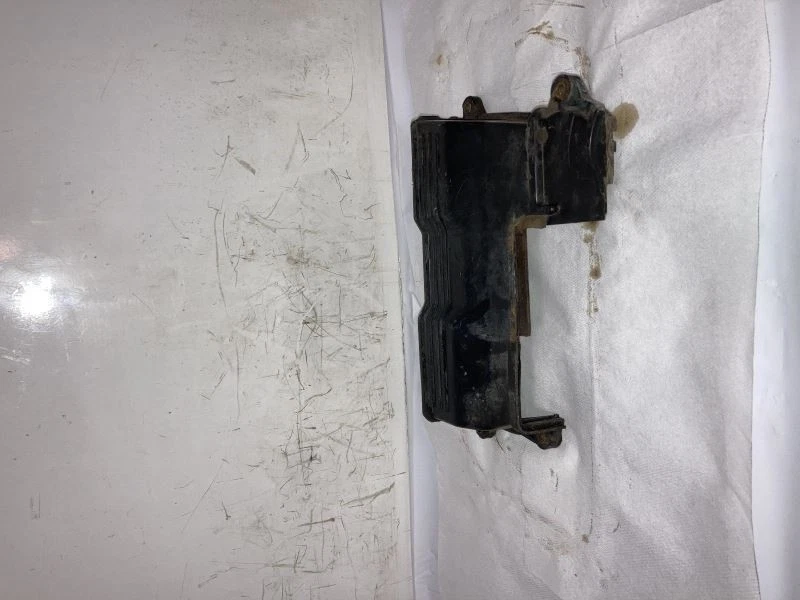 Timing Cover 4-122 2.0L Upper Fits 93-02 MAZDA 626 1508716 - Image 1 of 4