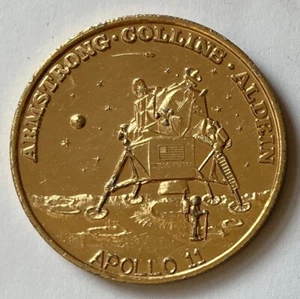 1969 USA NASA Apollo 11 XI Neil Armstrong Lunar Moon Landing Lander Medal D182 - Picture 1 of 2