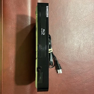 Samsung BD-F5700 Blu-ray Player - Image 1 of 4