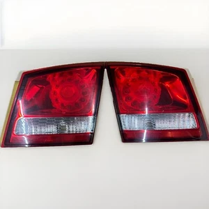 2011 2012 2013 2014 2015 2016 2017 2018 2019 Dodge Journey Left Right Tail Light - Picture 1 of 11