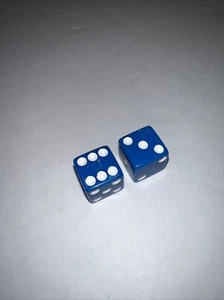 Disney Frozen 2 Monopoly Game Replacement Parts- 2 Blue Dice - Picture 1 of 1