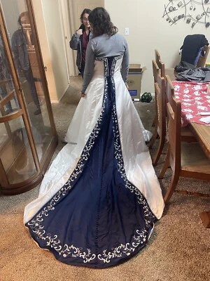 Nuevo con etiquetas Vestido de graduación Alfred Angelo Flores Sirena Vestido Tren Brillante HERMOSO WOW Foto 1 de 4