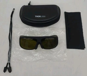 Gafas de seguridad láser Thorlabs LG9, lentes ámbar, transmisión de luz visible 25 % - Imagen 1 de 7