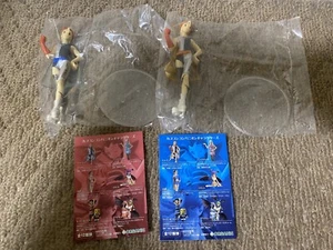 Street Fighter Cammy Capcom Companion Character Figure set of 2 - Picture 1 of 6