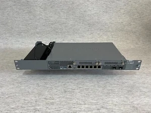 Juniper SRX320-SYS-JB Services Gateway Security w/ Rack Mount Kit /VPN License - Picture 1 of 2