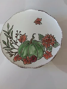 Set of 4 Eli & Ana "Saddlebrook Farm" 8 1/2" Pumpkin Fall Salad / Dessert Plates - Picture 1 of 7