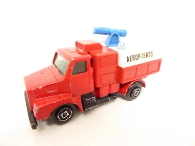 GUISVAL - 1/55 ? / 1/60 ? - VOLVO - CAMION DE POMPIERS -  AEROPUERTO - AEROPORT - Photo 1/4