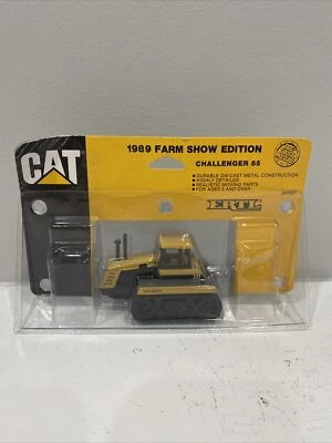 1989 Caterpillar Challenger 65 Farm Show Edition The ERTL Company Toy #2415EP - Image 1 of 4