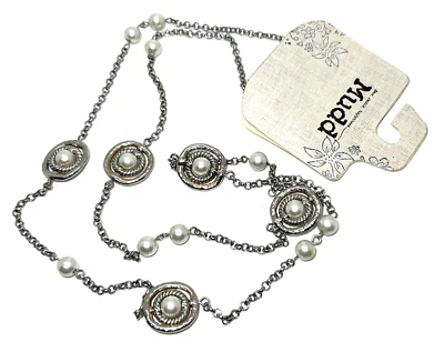 Nuevo con etiquetas Collar de cuentas de perlas sintéticas giratorias tono plata Mudd - 36" Foto 1 de 2