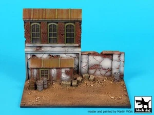 Black Dog 1/72 Fabrik vordere Halle Vignette/Diorama Basis (130 mm x 80 mm) D72058 - Bild 1 von 1