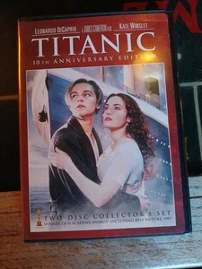 Titanic (DVD, 2007, 2-Disc Set) - Picture 1 of 1
