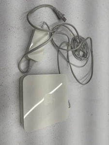 Apple Airport Extreme 2nd Generation Base Station A1143 - Picture 1 of 3