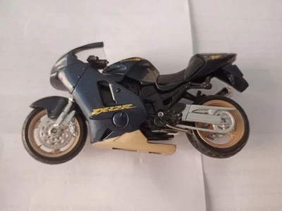 MOTO GP KAWASAKI NINJA ZX-12R SCALA 1/18-ANNO 2002-COMPLETA-DA COLLEZIONE - Immagine 1 di 4