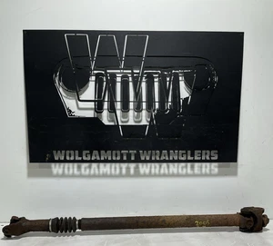 2.4 Manual Trans Front Driveshaft Drive Shaft 52853402AB 03-06 Jeep TJ Wrangler - Picture 1 of 6